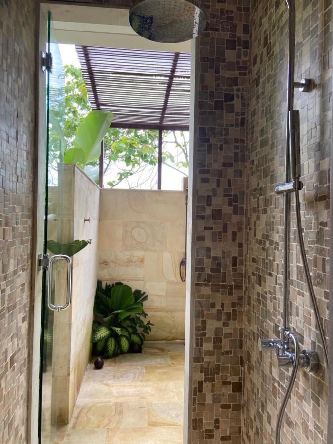 Villa Biarritz Uluwatu Exterior foto