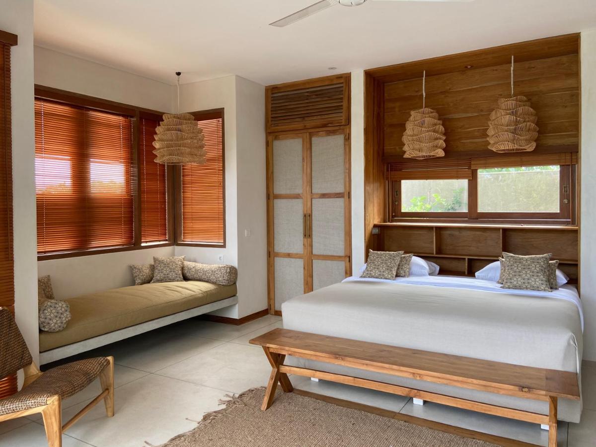 Villa Biarritz Uluwatu Exterior foto